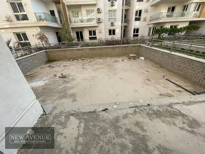 Apartment with garden ready to move i city octobar 4