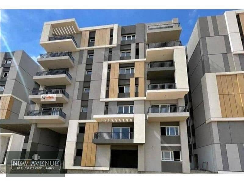 Apartment First row lagoon for sale in Haptown 8