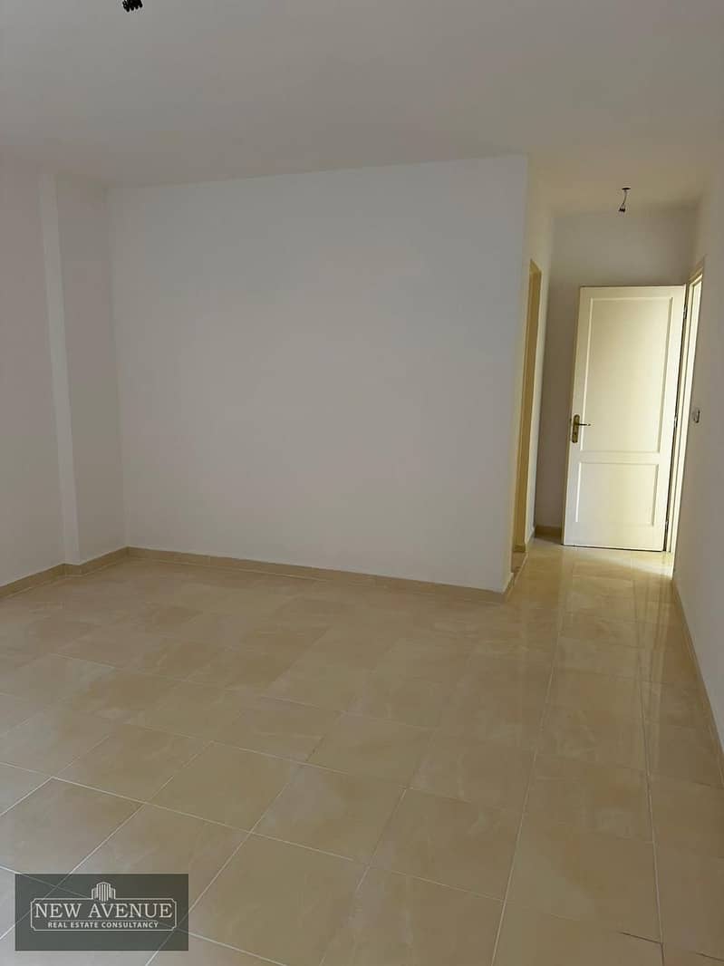 Apartment very prime location  View Wide Garden - Madinaty 5