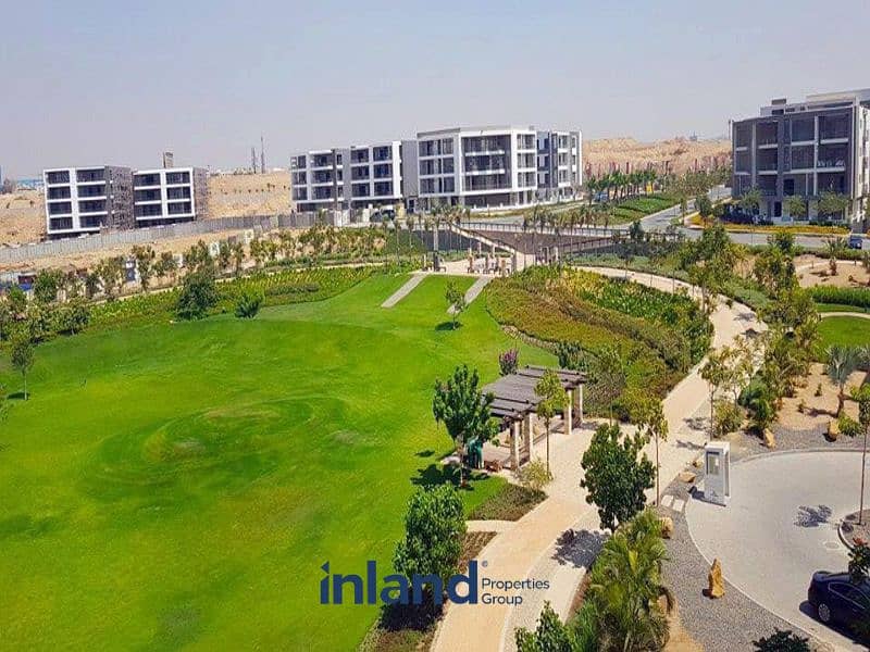 شقة لقطة للبيع 4 غرف دور ارضي بجاردن امام jw marriot في كمبوند تاج سيتي القاهرة الجديدة taj city new cairo 4