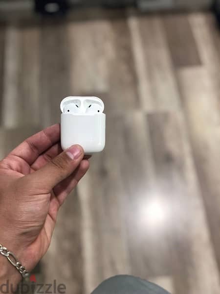 AirPods 2 2