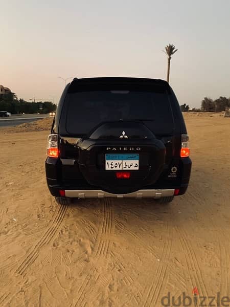 Mitsubishi Pajero 2015 3