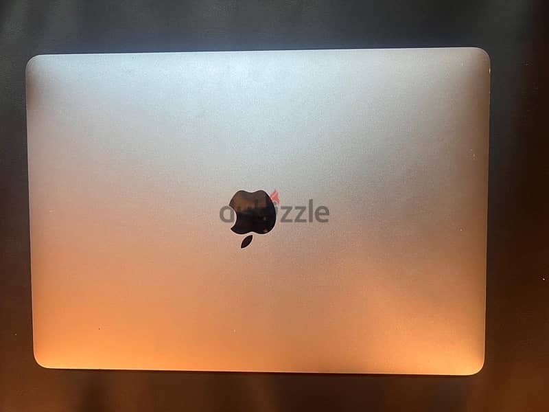 MacBook Pro M2 2022 0