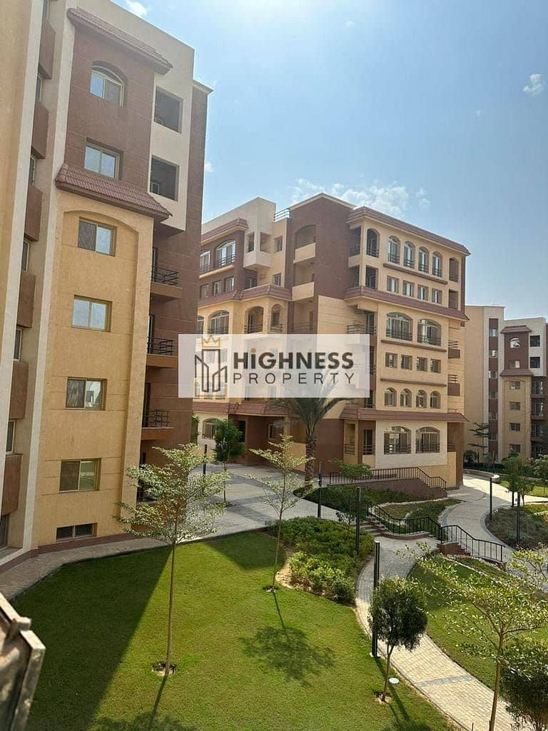 Apartment for sale at a special price, 152 m, immediate delivery, fully finished, green spaces and lakes in Al Maqsed Compound, next to Sarai and Madi 3