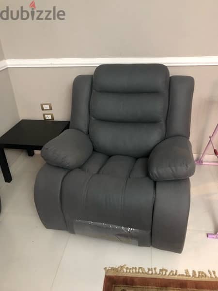 Kabbani new recliner set lazy boy chair  طقم ليزى بوى كنبة وكرسي جديد 1