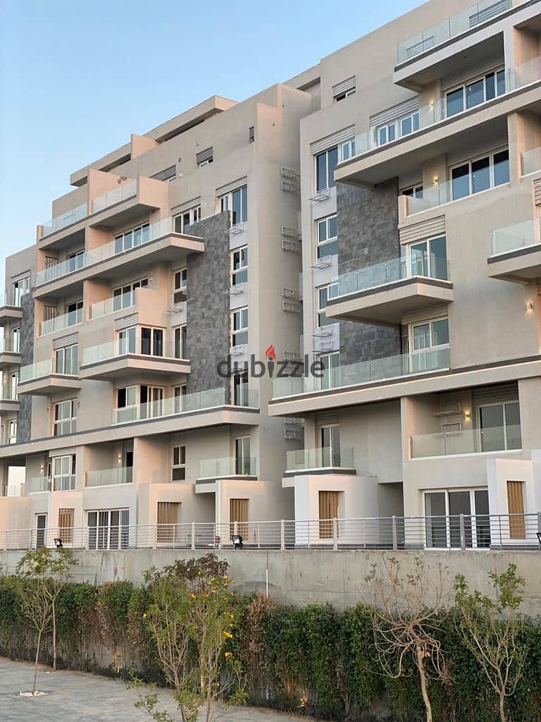 Ground floor apartment with garden near Sheikh Zayed in Mountain View iCity October Minutes from Mall of Arabia and the northern expansions 7