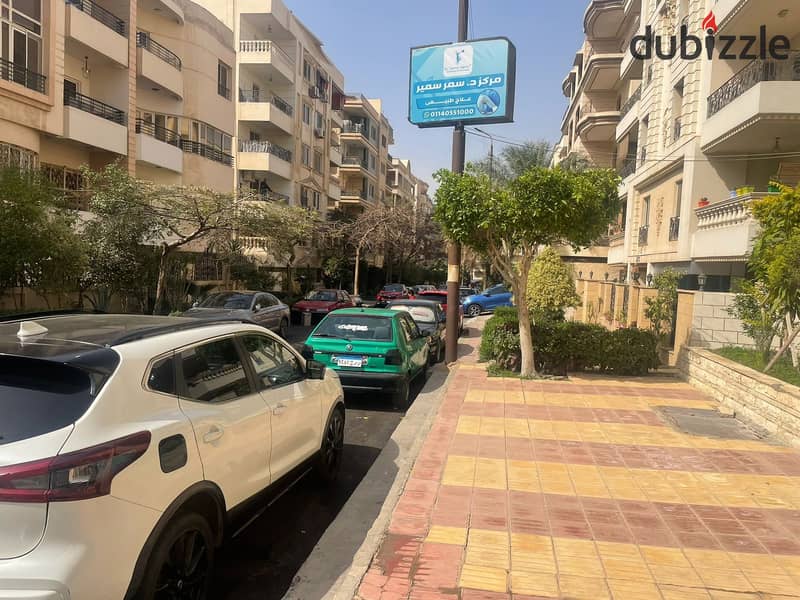 commercial appartment for sale 330m in el wezraa street sheraton 10