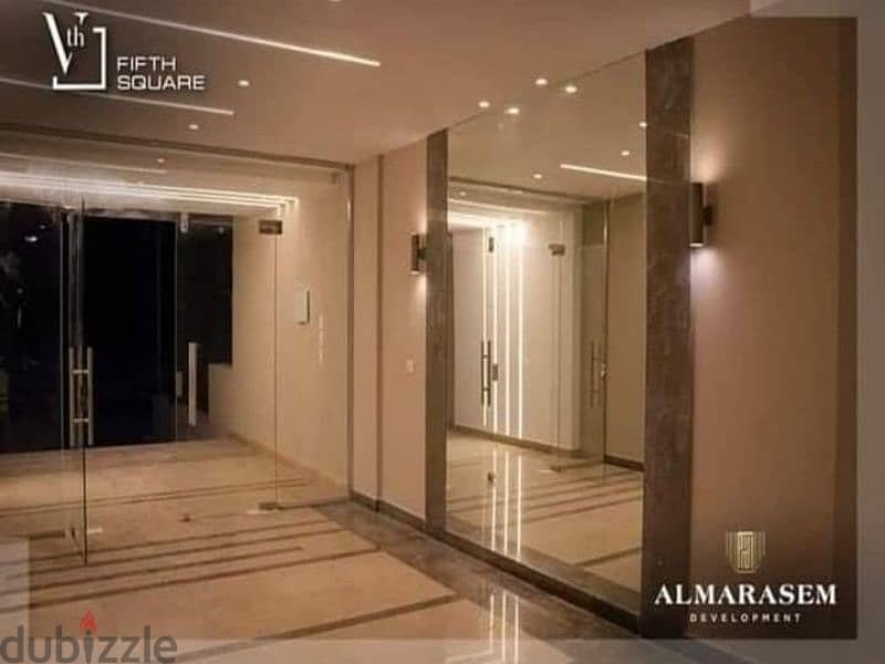 شقه متشطبه بالتكيفات بفيو لاند سكيب للبيع  في فيفث سكوير Fifth Square 2