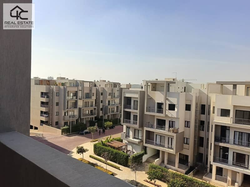 Apartment for sale, 182 square meters, finished, in installments, in the best compound, already living in the Fifth Settlement 9