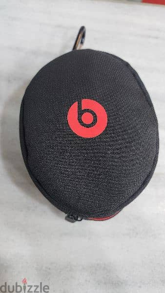 Beats solo 3 wireless 0