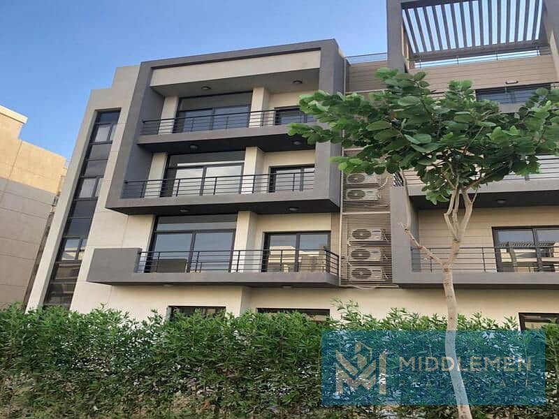 penthouse 170m fully finished with acs and kitchen , fifth square marasem new cairo 8