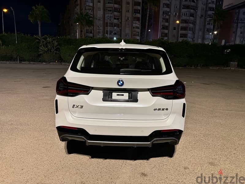 BMW ix3 M Sport Top line 2024 10