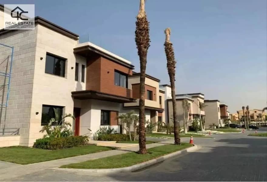 Townhouse middle View Landscape for sale in Azzar Infinity 3