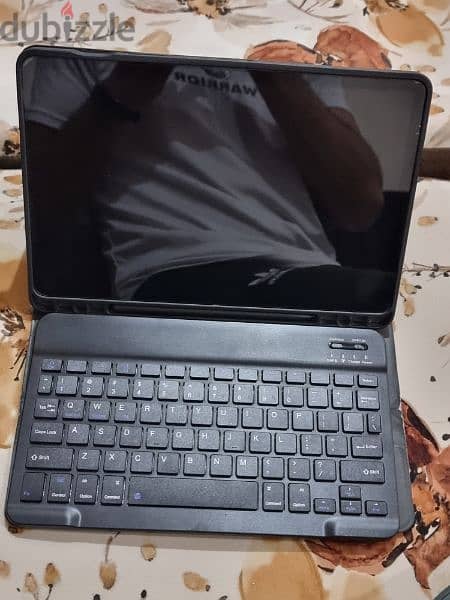 Samsung tab s8 used like new 4