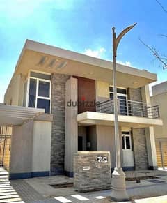 Villa for sale in installments in Taj City Compound, New Cairo, on Suez Road, in front of the airport and next to Gardenia. 0