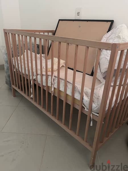 baby bed and wardrobe 1