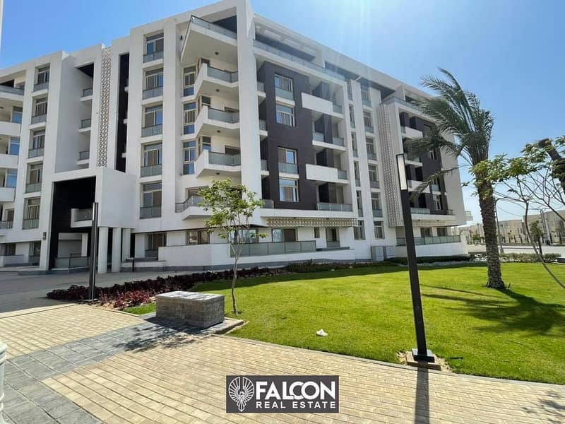 For immediate sale, a 134-meter apartment with a view on the landscape in Al-Maqsad Compound, the Administrative Capital, next to the Smart Village, i 2