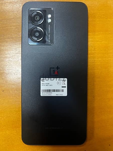 One plus n300 with full box like new 6