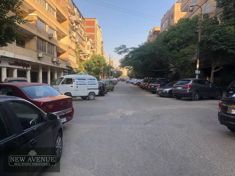 Gym 845 m for rent at Hegaz Square Masr EL Gdida           AY/F 4431 4