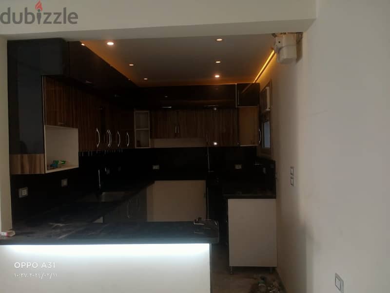 شقة للبيع في كمبوند جالريا مون فالي - Apt for sale in Galleria 12