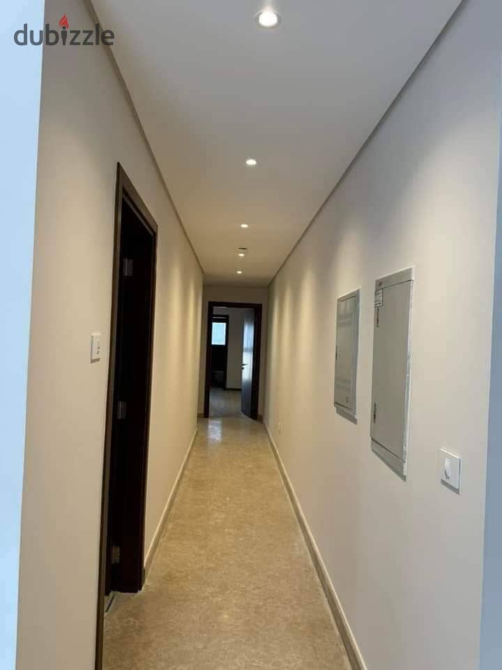 للبيع شقة 130م متشطبة بالتكيفات فى زد ويست الشيخ زايد sale130m apartment fully finished with air conditioners in Zed West Compound Sheikh Zayed 5