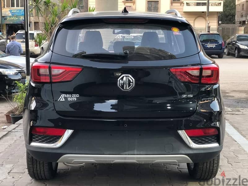 MG Zs ام جي زد اس 2025 1