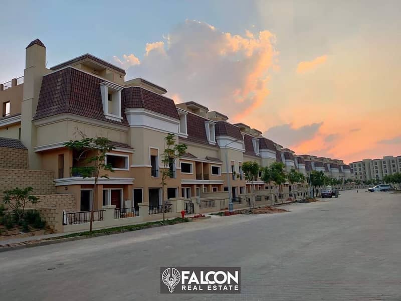 Own a townhouse in Mostakbal City in the newest projects of Madinat Nasr Company in New Cairo at the offering price and a down payment of 100 thousand 7