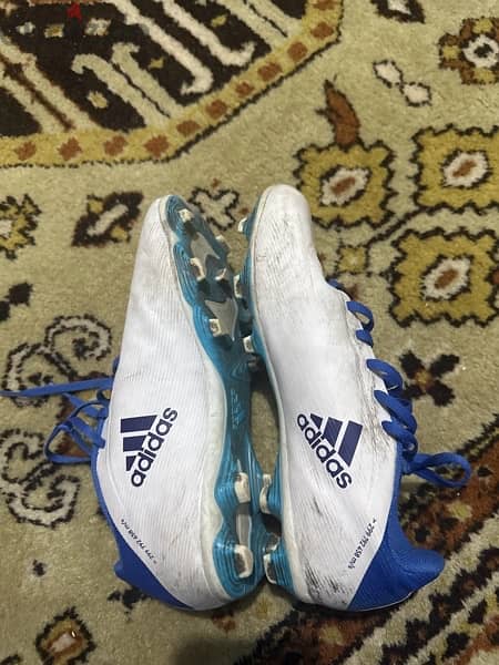 football shoes size:41 1/3 1