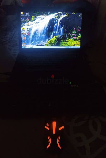 لاب توب Asus 7