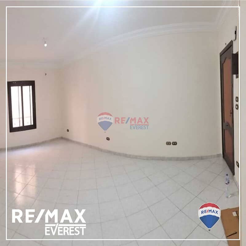 Apartment for sale in Al-Mostasmer Al-Saghir, super luxurious finishing 10