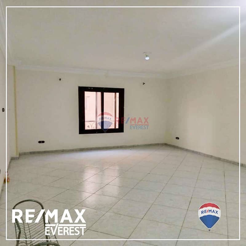 Apartment for sale in Al-Mostasmer Al-Saghir, super luxurious finishing 13