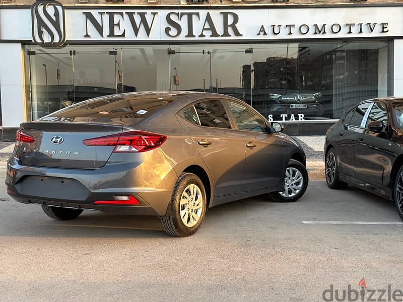 Elantra Ad 2025 p1 … استلام فوري زيرو 18