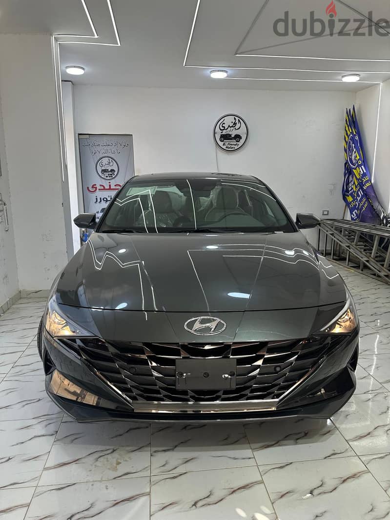 Hyundai Elantra 2023النترا cn7 اعلي فئه زيرو 1