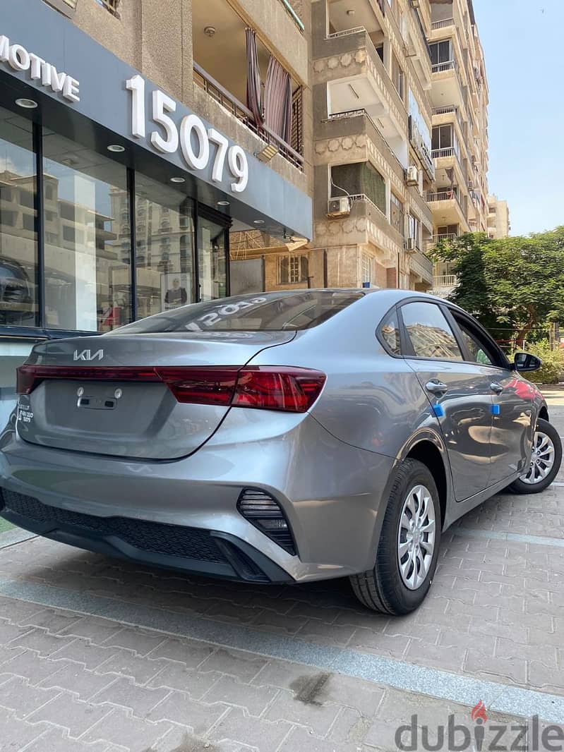 Kia Grand Cerato كيا جراند سيراتو 2024 5