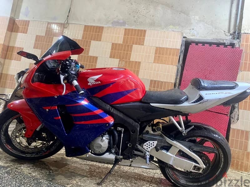 600RR 2006 / located in Cairo 1