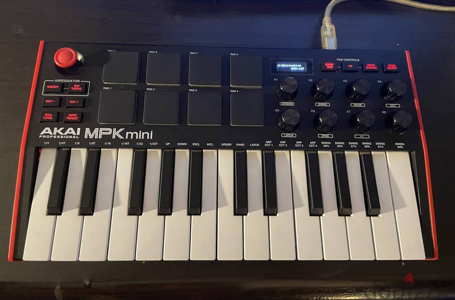 Akai Mpk Mini MK3 Midi Controller 6