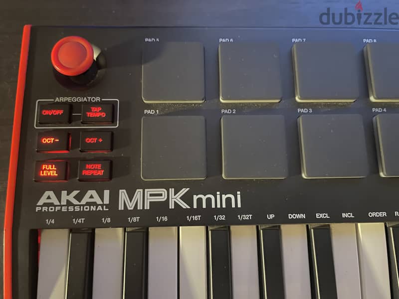 Akai Mpk Mini MK3 Midi Controller 7