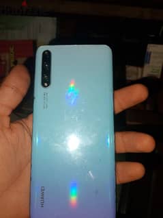 Huawei Y8P