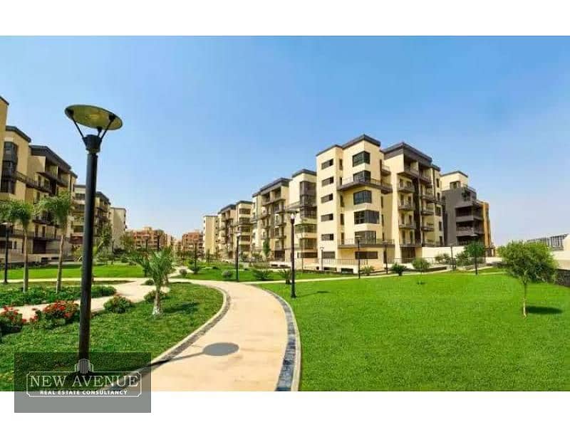 Apartment 3 bedrooms good location delivered 4