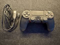 PS4 Dualshock 4 Controller barely used