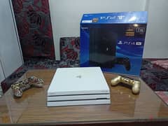 PlayStation 4 pro 0