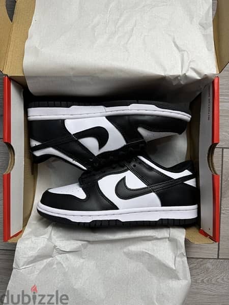 Nike Dunk Low Panda 0