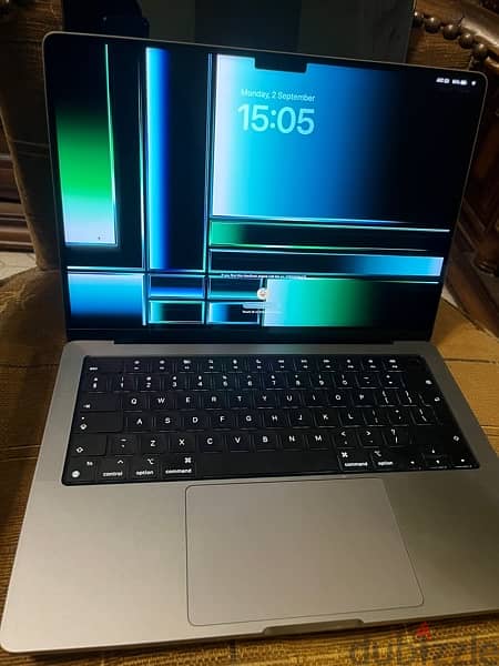 MacBook Pro “M1 pro” Chip 512GB Space Gray 4