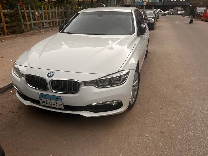 BMW 318 2019 فابريكا بالكامل 11