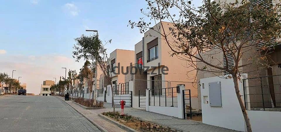 villa on landscape view for sale ready to show with the lowest downpayment in New Cairo 1