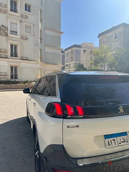 Peugeot 5008 2019 gt line 2