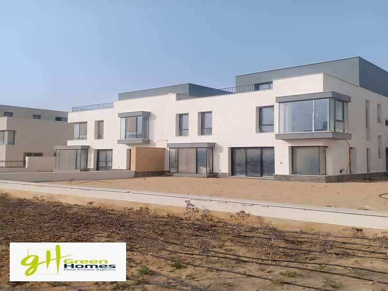 TwinHouse 313m for sale ready to move best location in Villette - Sodic 6