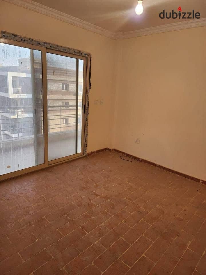 Apartment for rent in Dar Misr Al-Qronfol in the First Settlement  First residence 1