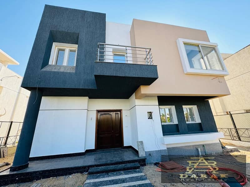 "Villa for sale in Madinaty, first occupancy, with luxurious finishes, standalone, fully paid, featuring modern design, an exceptional opportunity. " 2