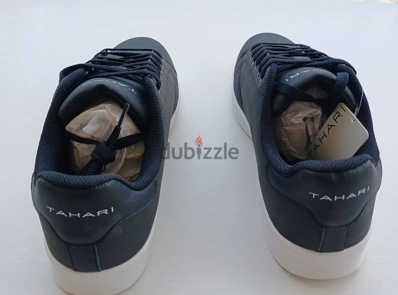 TAHARI Men's Sneakers Size 43 NEW
جزمه رجالي 5